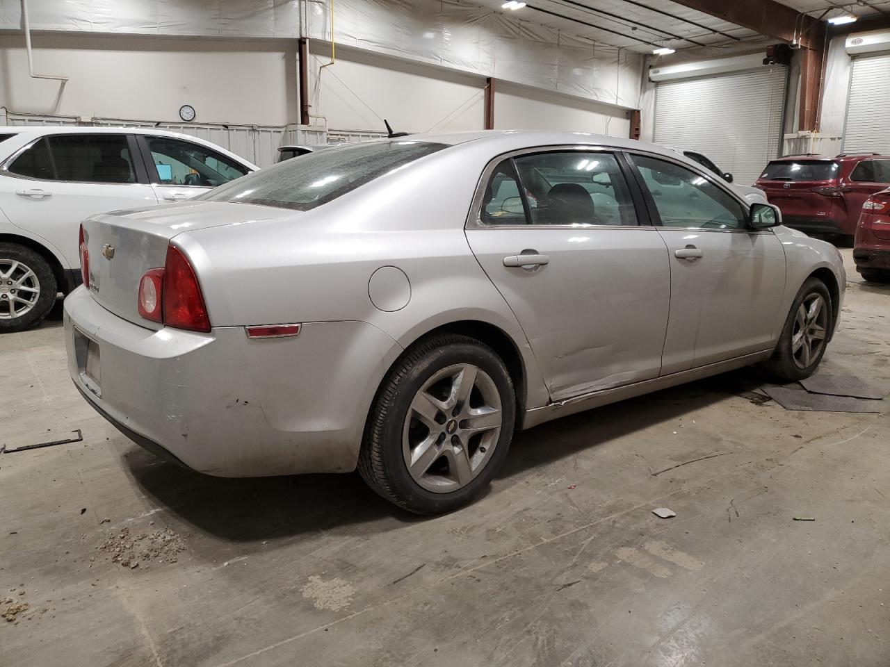 2010 Chevrolet Malibu - Image 3