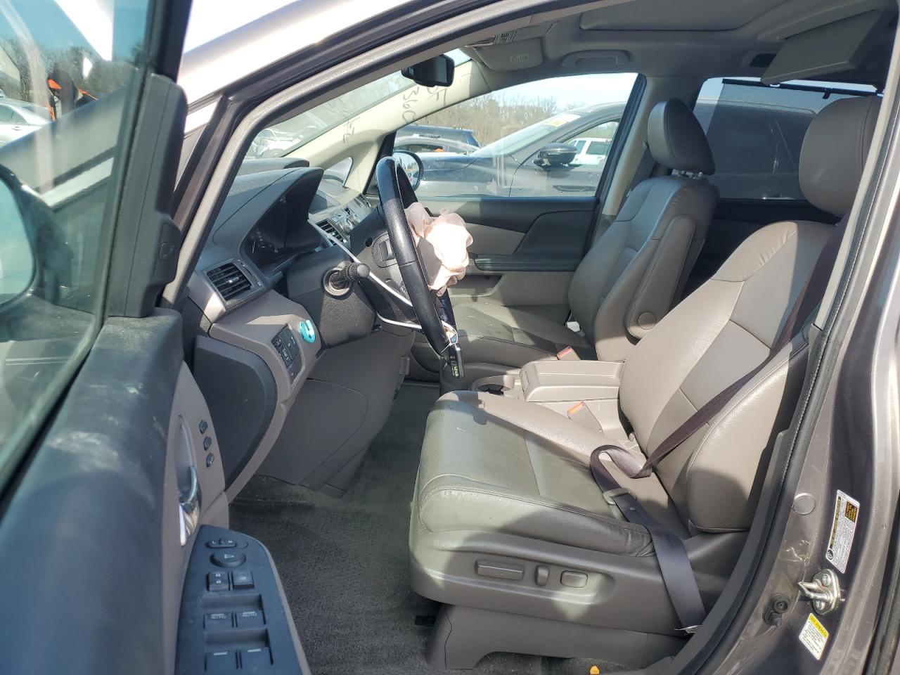 2015 Honda Odyssey - Image 7