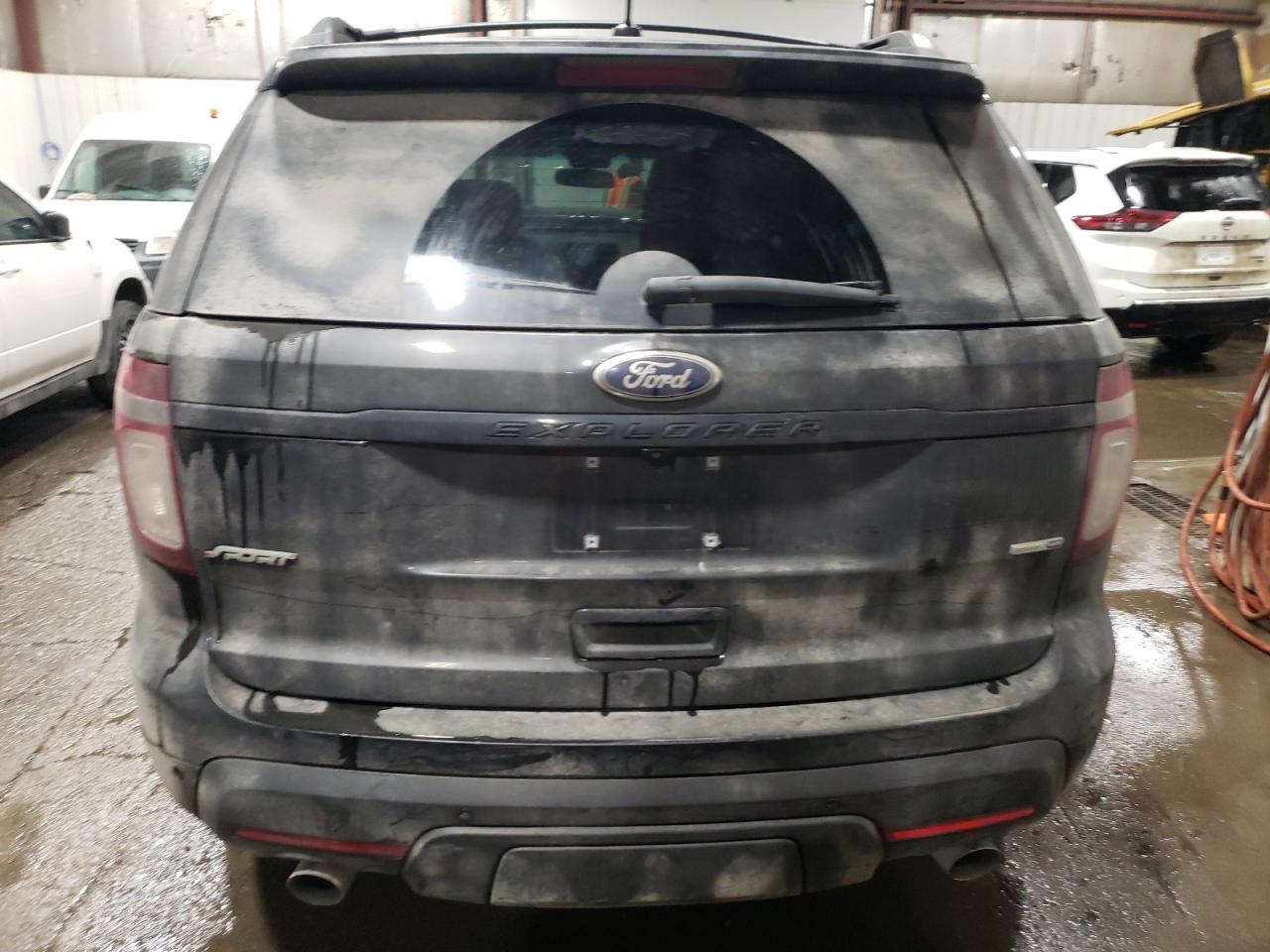 2015 Ford Explorer - Image 6