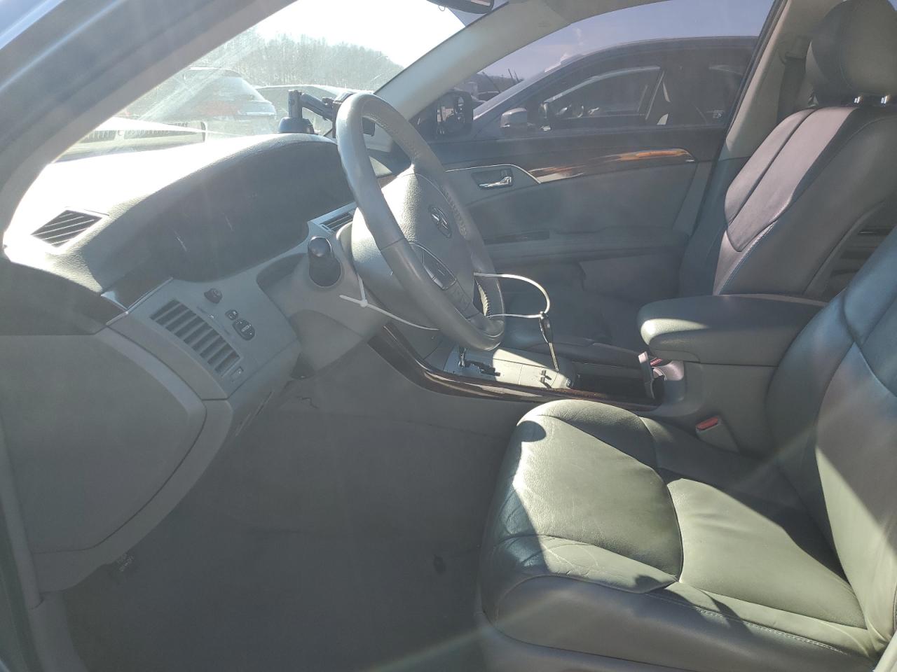 2008 Toyota Avalon - Image 7