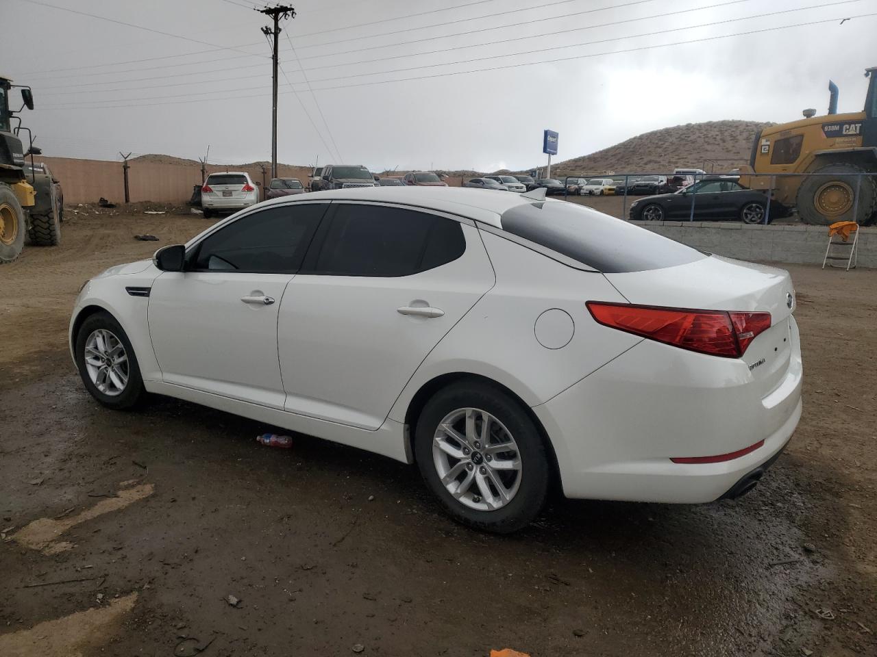 2011 Kia Optima - Image 2