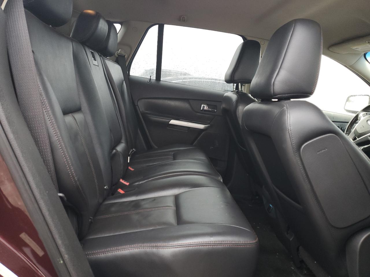 2011 Ford Edge - Image 11