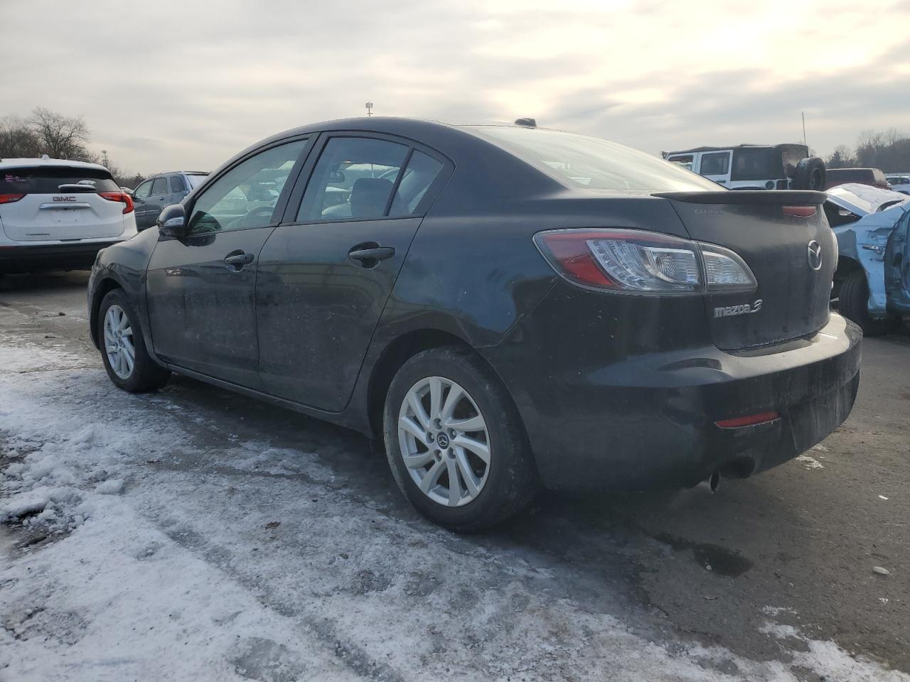 2013 Mazda 3 - Image 2