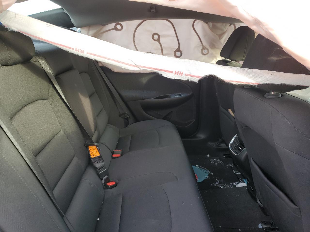 2018 Chevrolet Malibu - Image 10