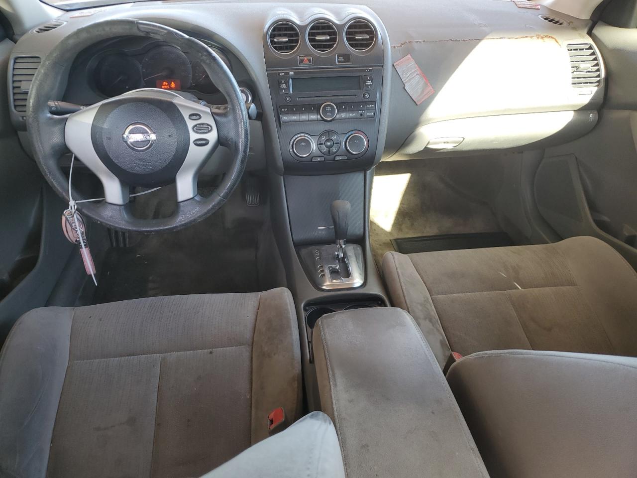 2012 Nissan Altima - Image 8