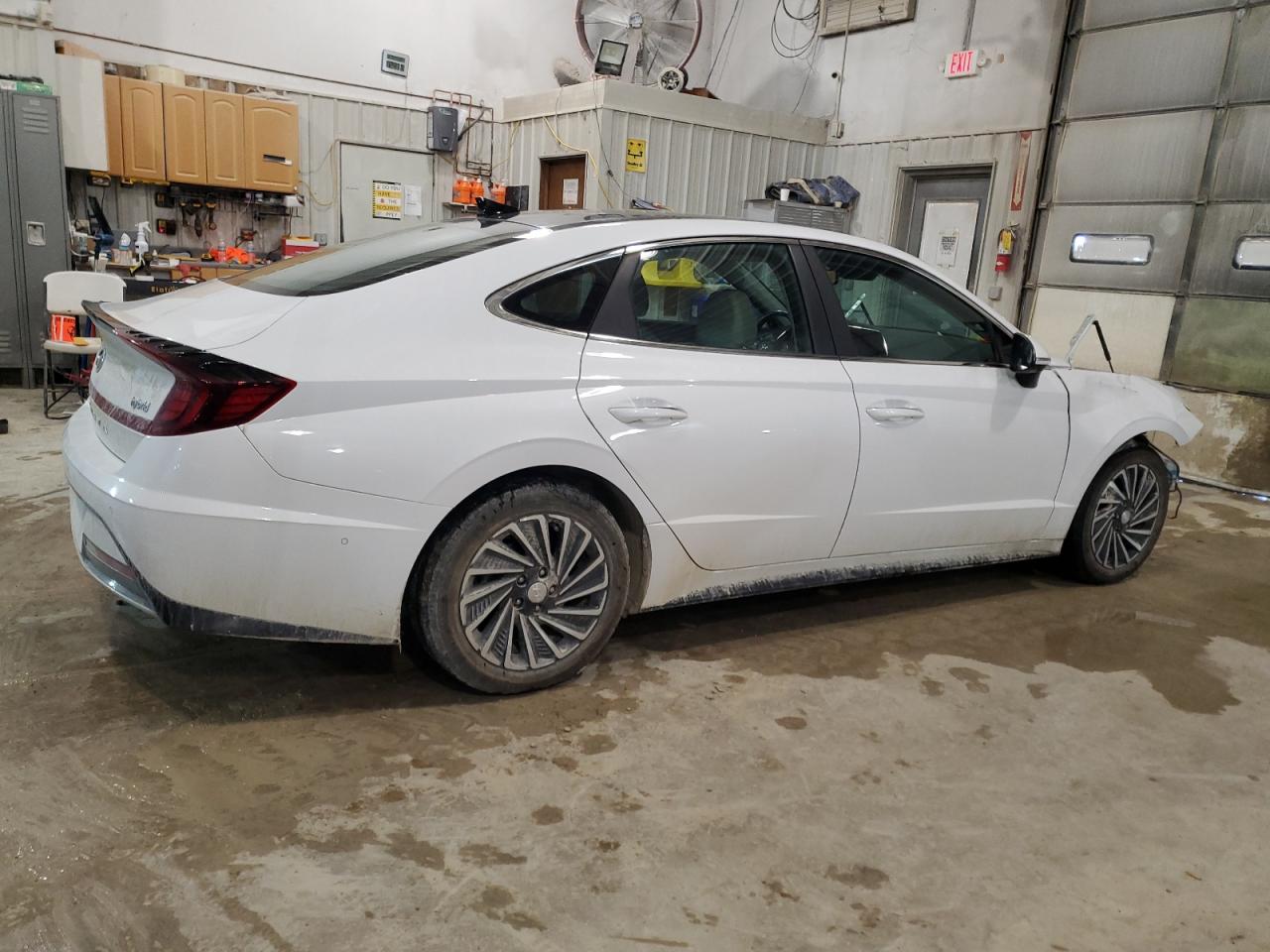 2023 Hyundai Sonata - Image 3