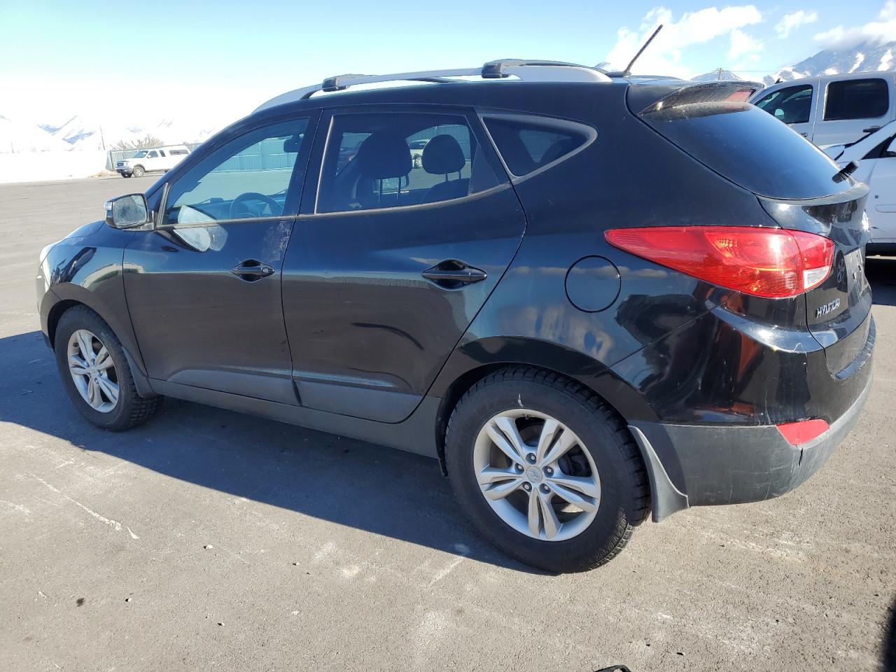 VIN KM8JUCAC8DU599727 2013 HYUNDAI TUCSON no.2