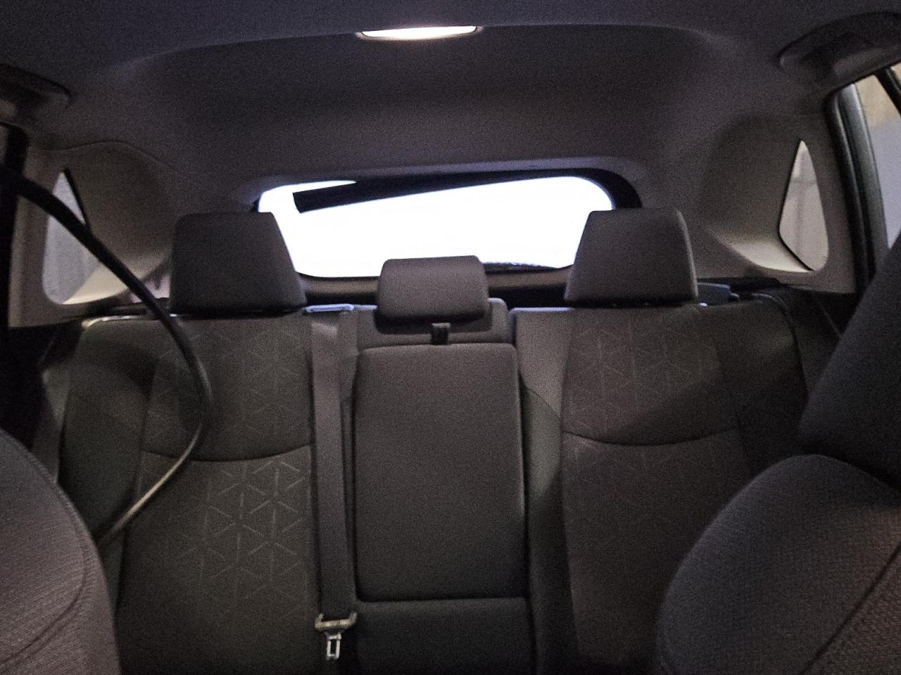 2024 Toyota RAV 4 - Image 10