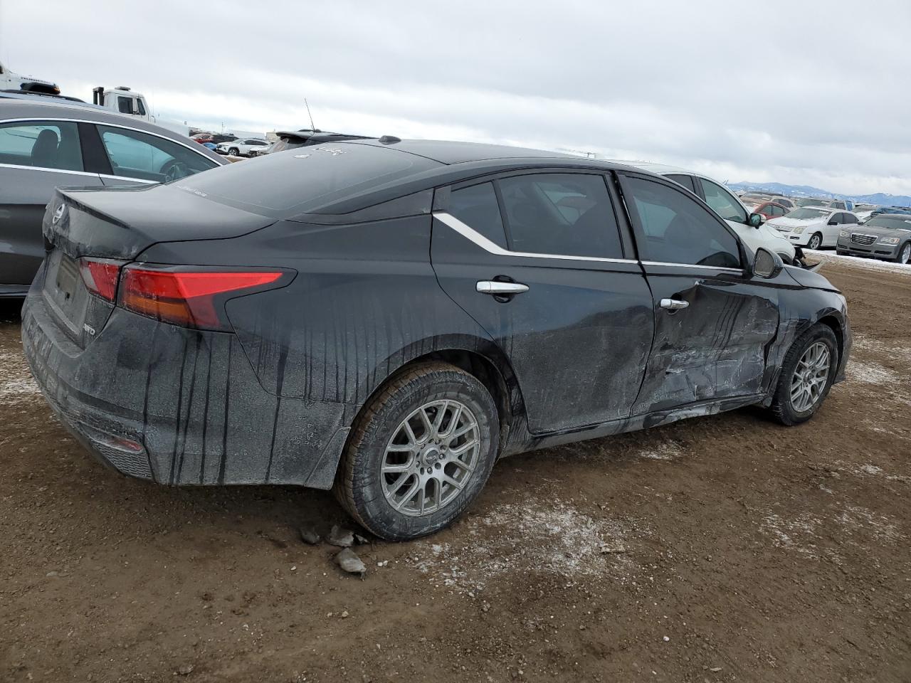 2019 Nissan Altima - Image 3