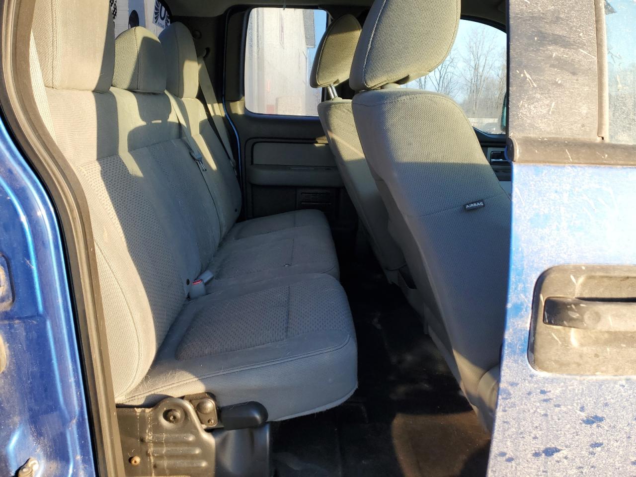 2011 Ford F-150 - Image 10