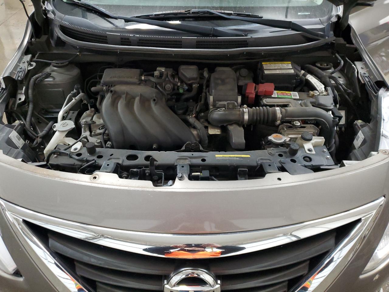 2015 Nissan Versa - Image 11