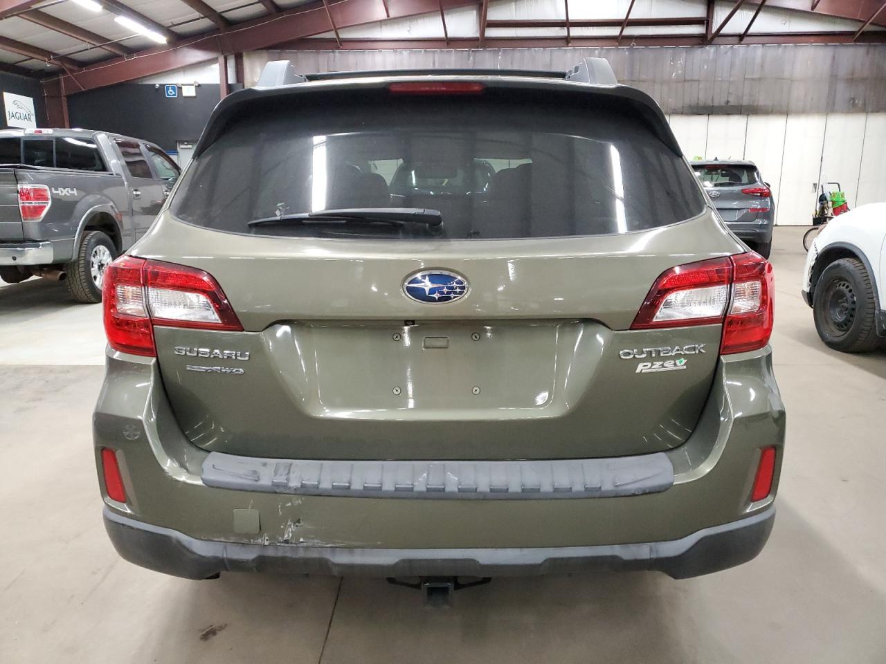 2015 Subaru Outback - Image 6