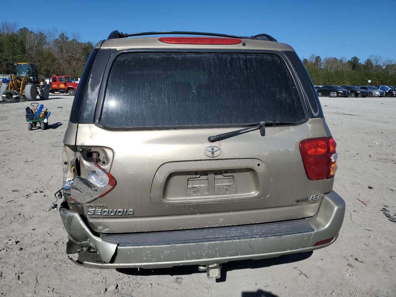 2002 Toyota Sequoia - Image 6