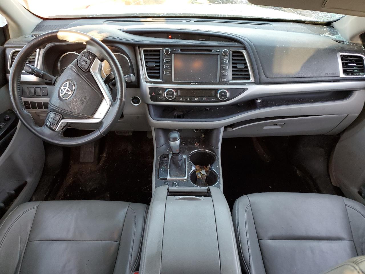 2014 Toyota Highlander - Image 8