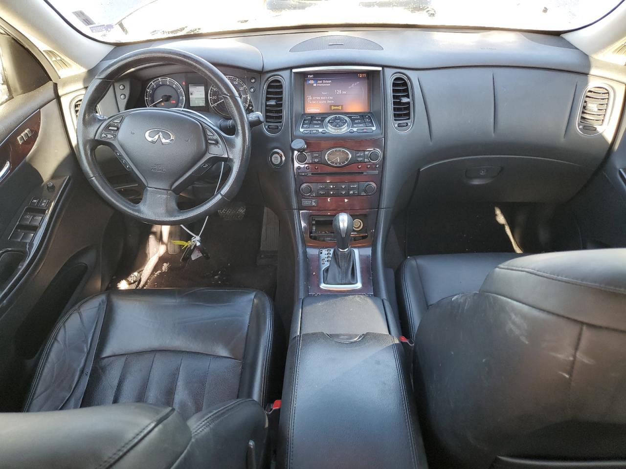 2017 Infiniti QX50 - Image 8