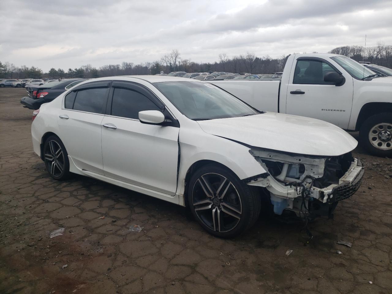 2017 Honda Accord - Image 4