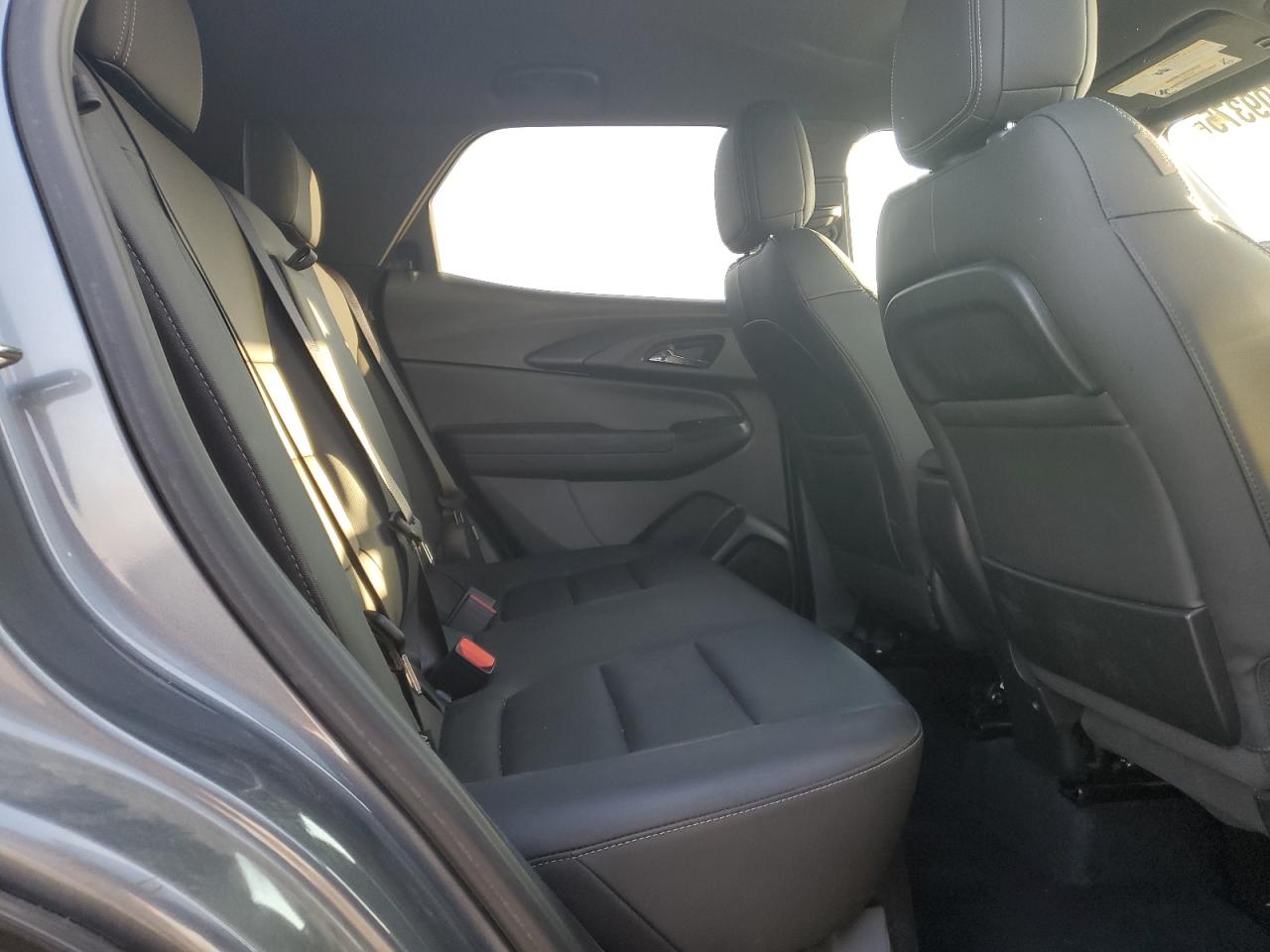 2022 Chevrolet TrailBlazer - Image 12