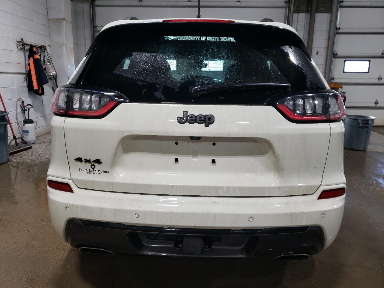 2019 Jeep Grand Cherokee - Image 6