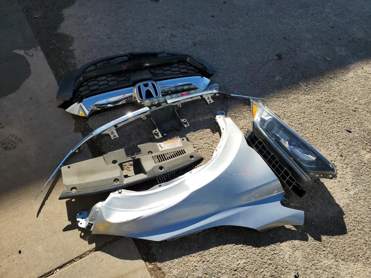 2018 Honda CR-V - Image 13