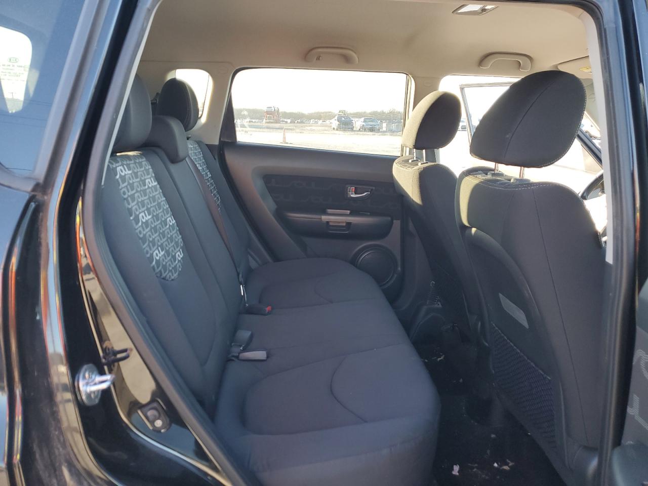 2013 Kia Soul - Image 10