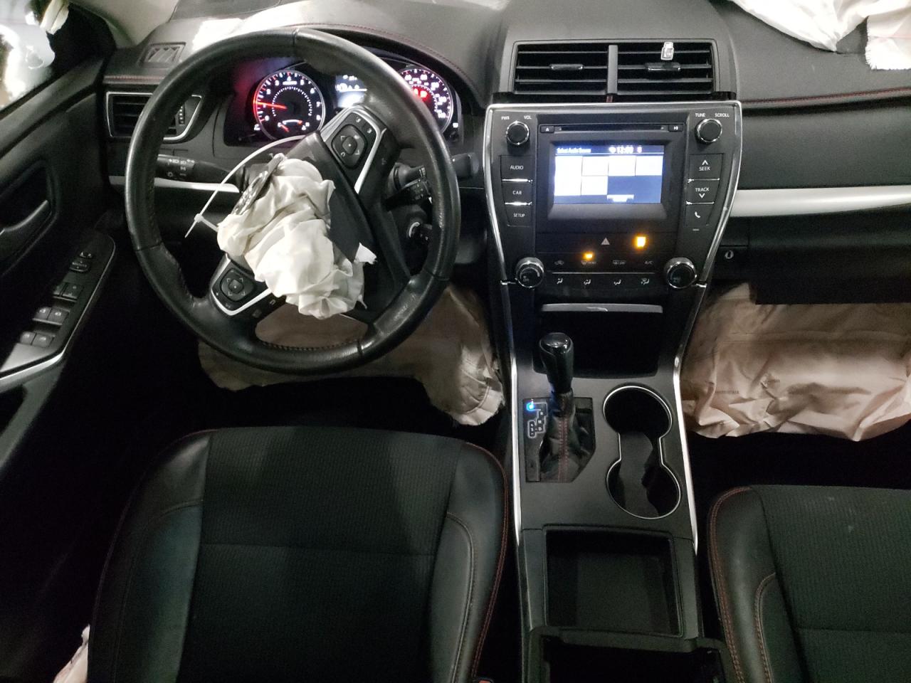 2017 Toyota Camry - Image 8