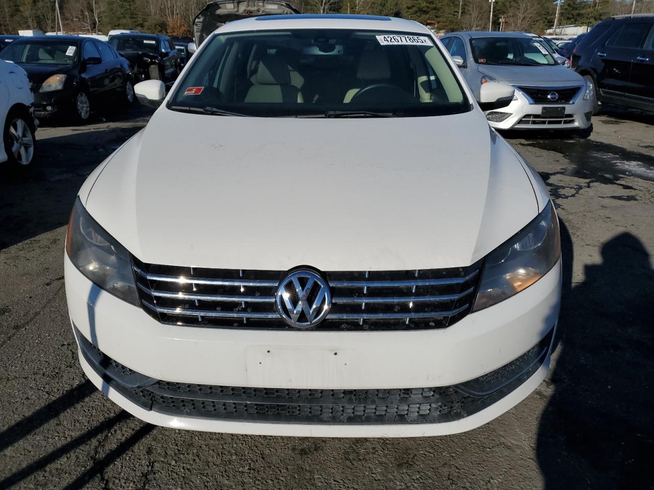 2014 Volkswagen Passat - Image 5