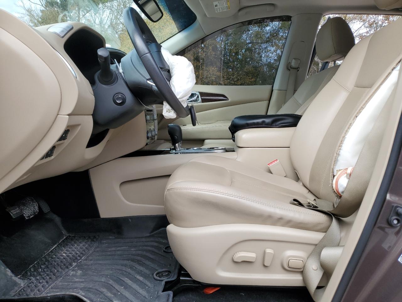 2016 Nissan Pathfinder - Image 7