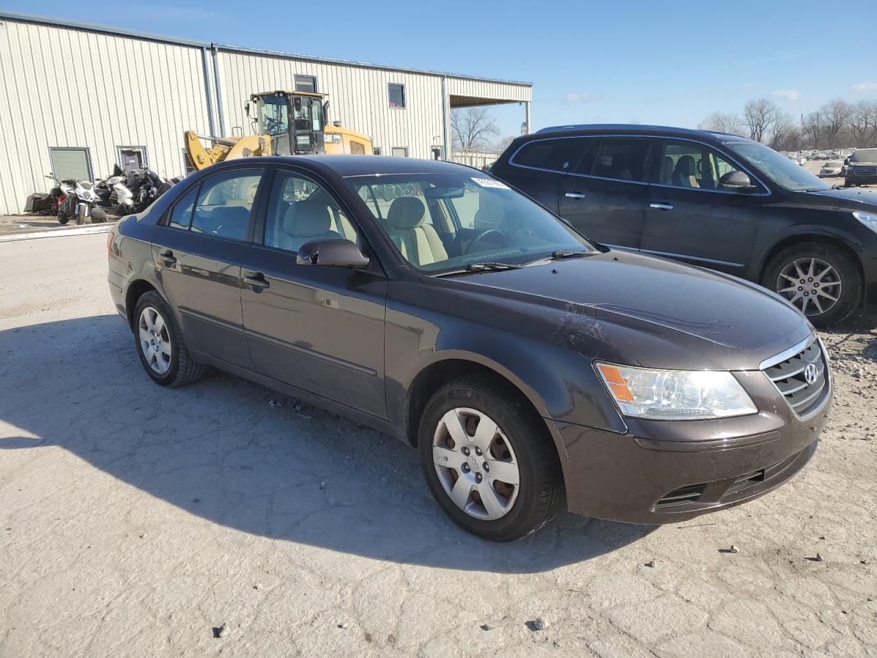 2010 Hyundai Sonata - Image 4