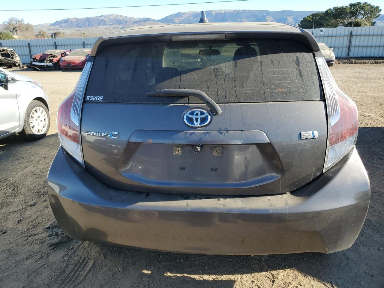 2015 Toyota Prius - Image 6