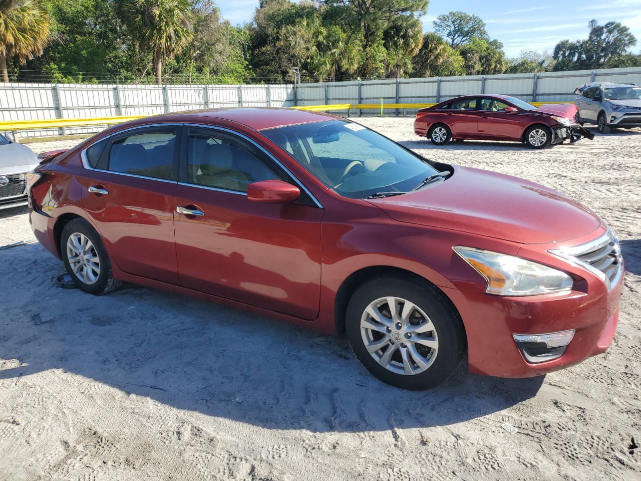 2014 Nissan Altima - Image 4