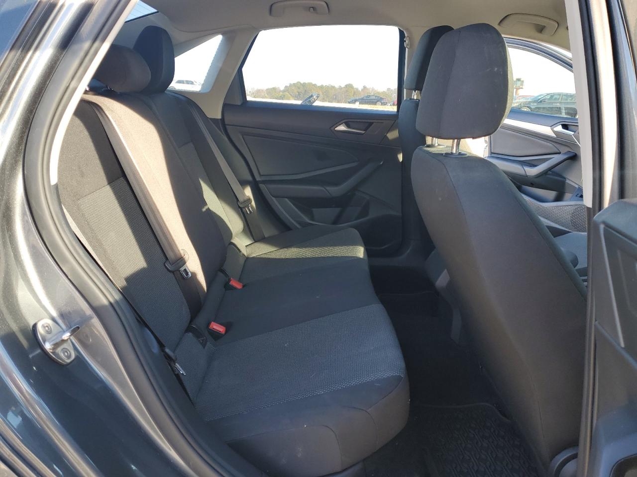 2019 Volkswagen Jetta - Image 10