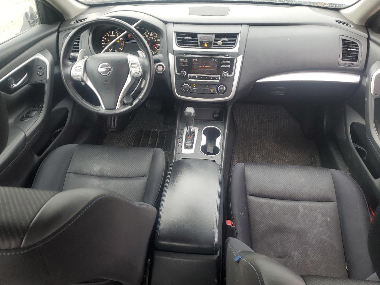 2016 Nissan Altima - Image 8