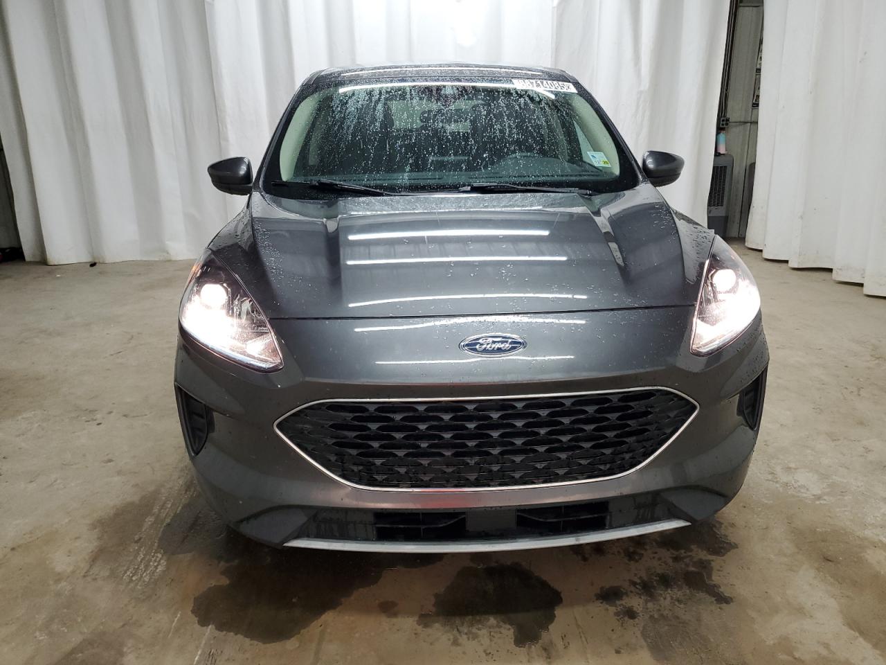 2020 Ford Escape - Image 5