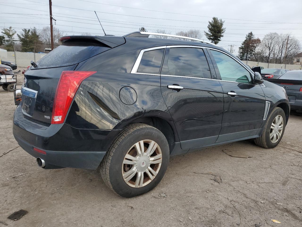 VIN 3GYFNBE35GS584225 2016 CADILLAC SRX no.3