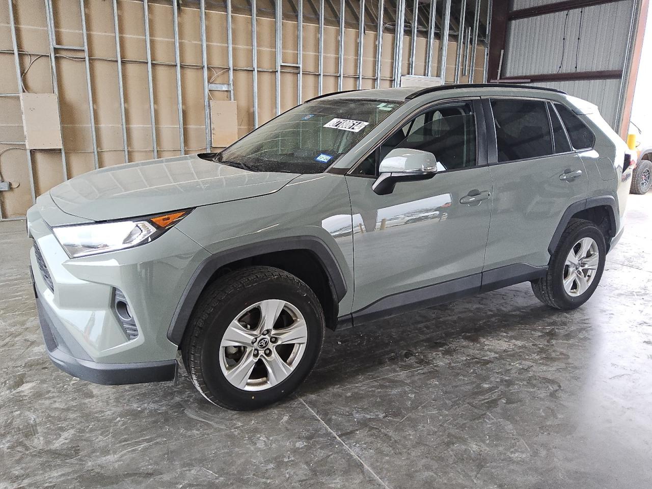 2021 Toyota RAV 4 - Image 1