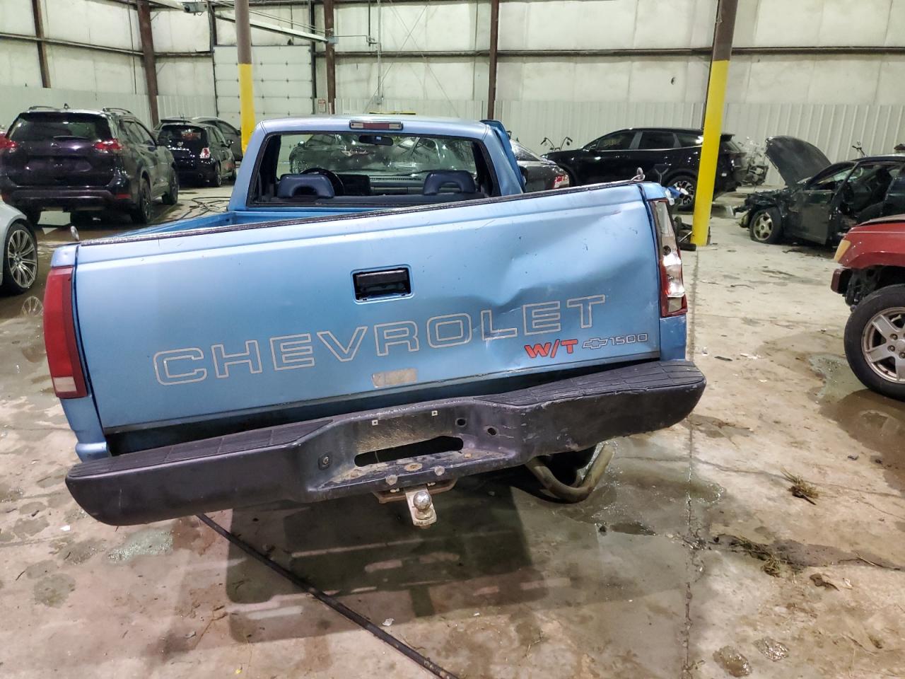 1994 Chevrolet GMT-400 - Image 6