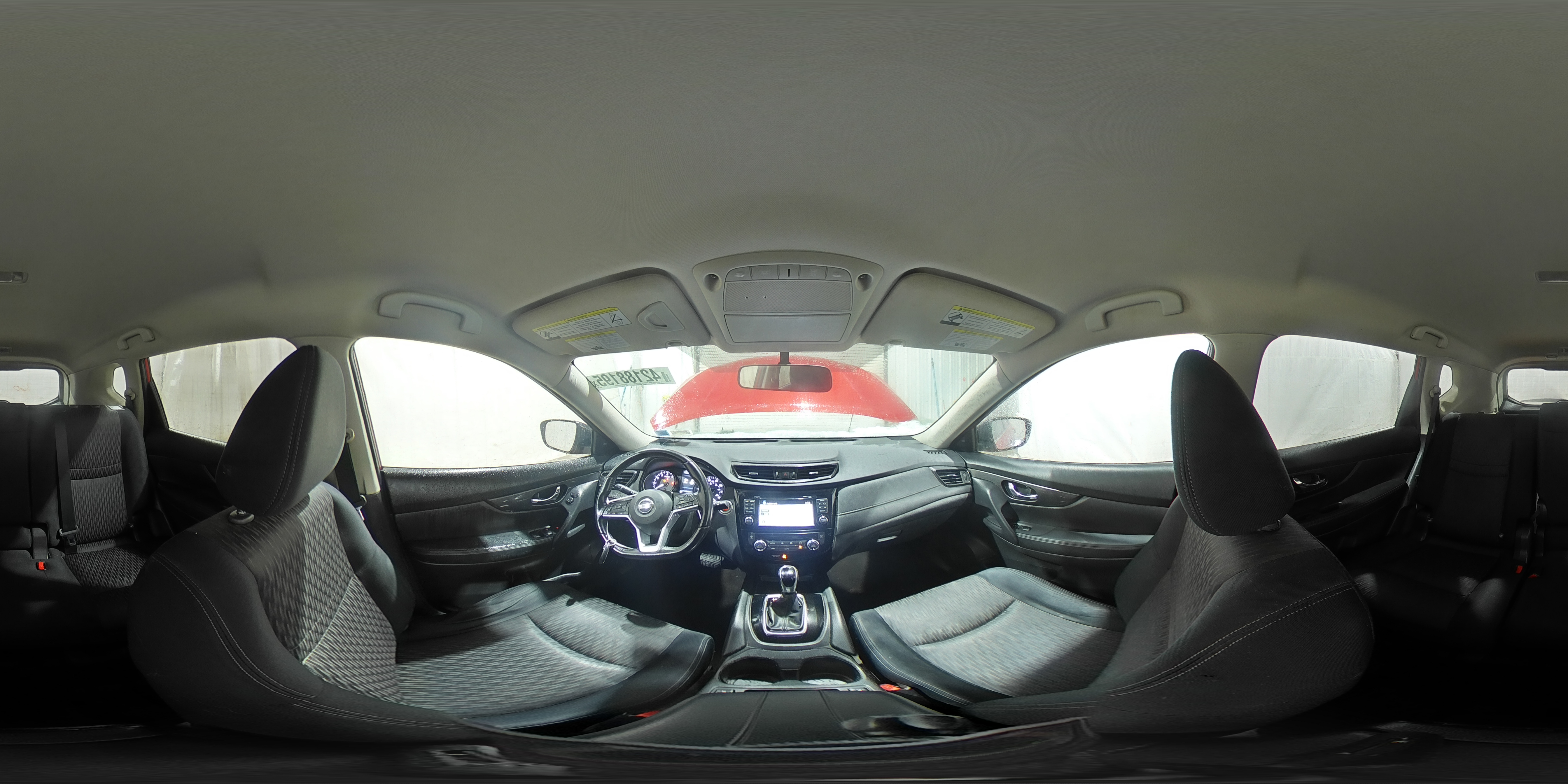 2017 Nissan Rogue - Image 13