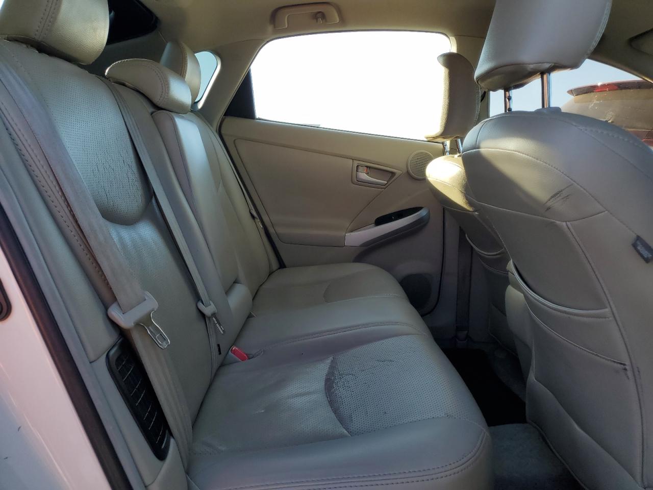 2011 Toyota Prius - Image 10