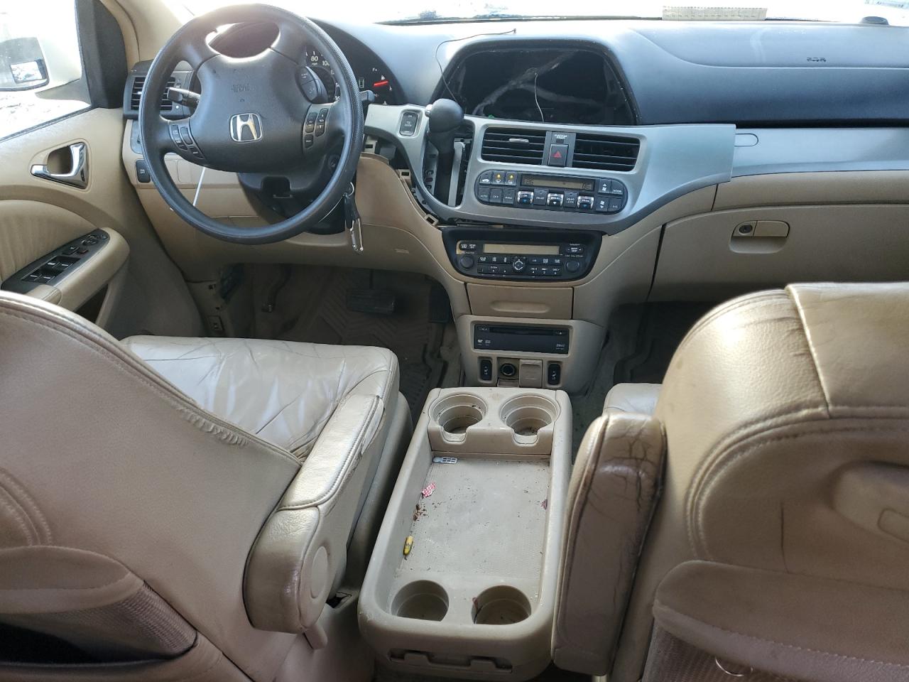 2005 Honda Odyssey - Image 8