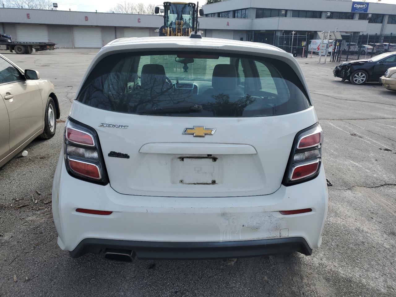 2017 Chevrolet Sonic - Image 6