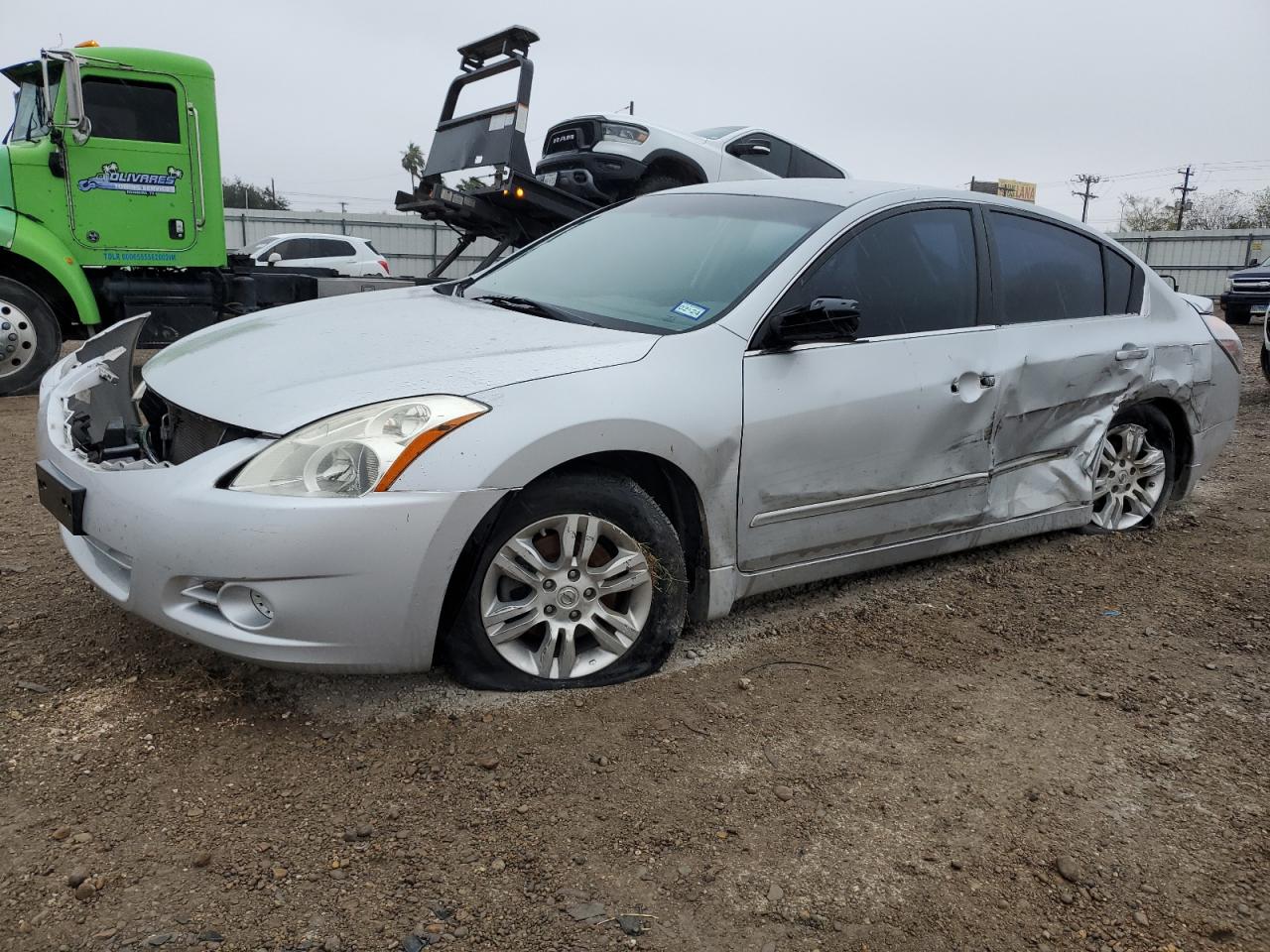 2011 Nissan Altima - Image 1