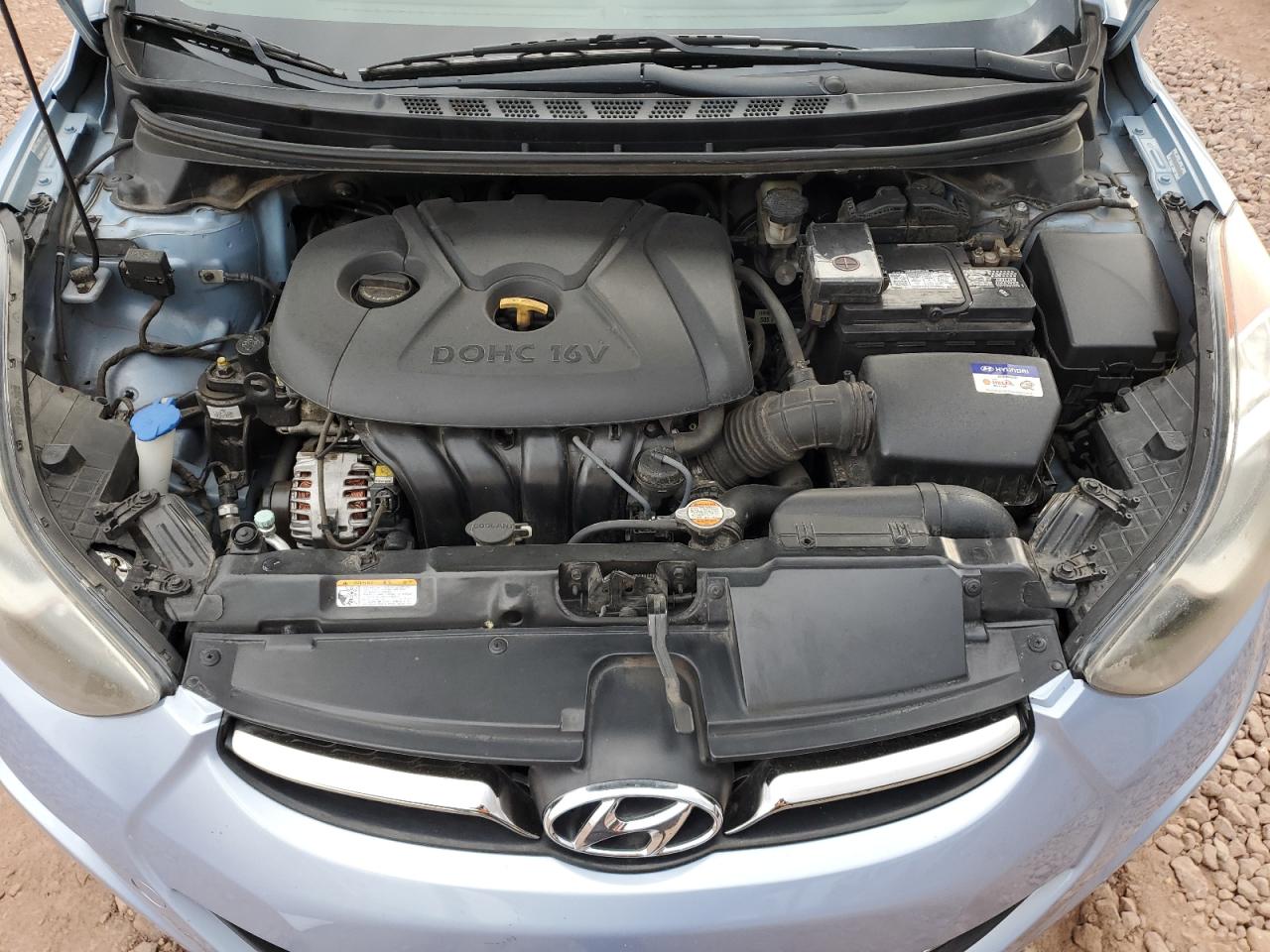 2012 Hyundai Elantra - Image 11