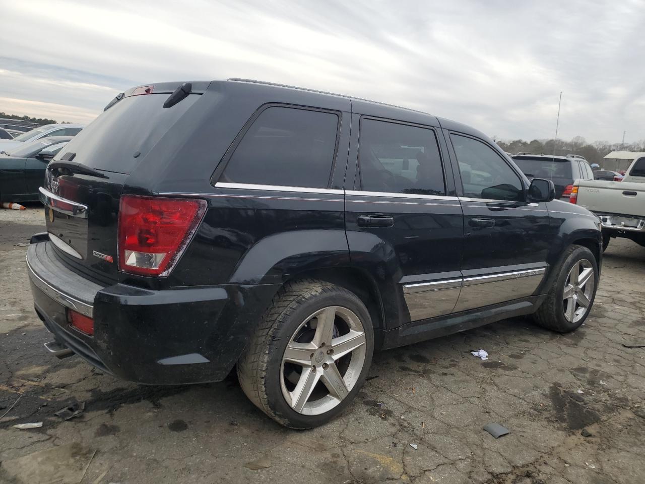 2006 Jeep Grand Cherokee - Image 3