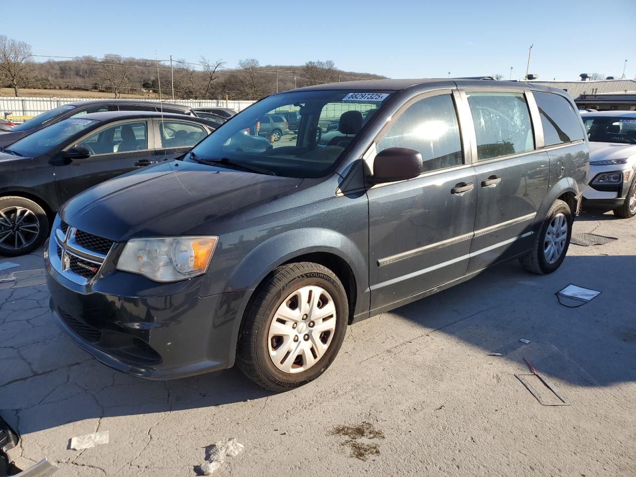 2014 Dodge Caravan - Image 1