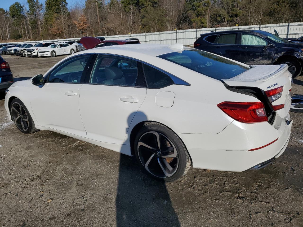 1HGCV1F34KA154506 2019 HONDA ACCORD - Image 2