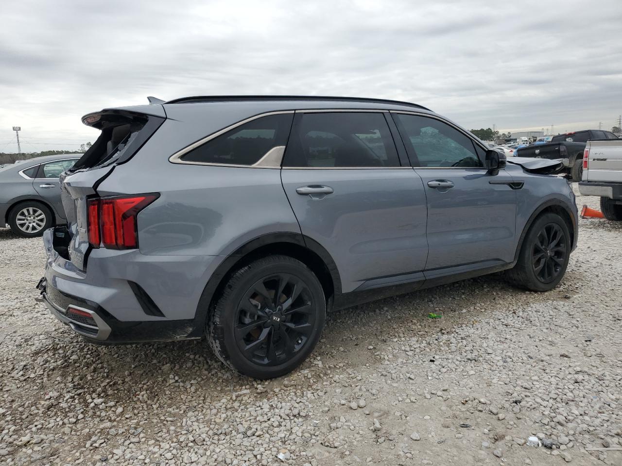 2021 Kia Sorento - Image 3