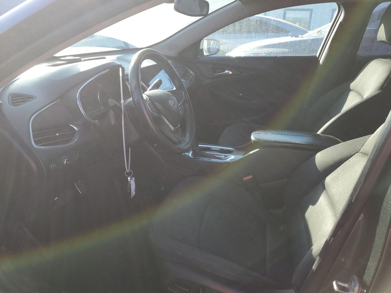 2017 Chevrolet Malibu - Image 7