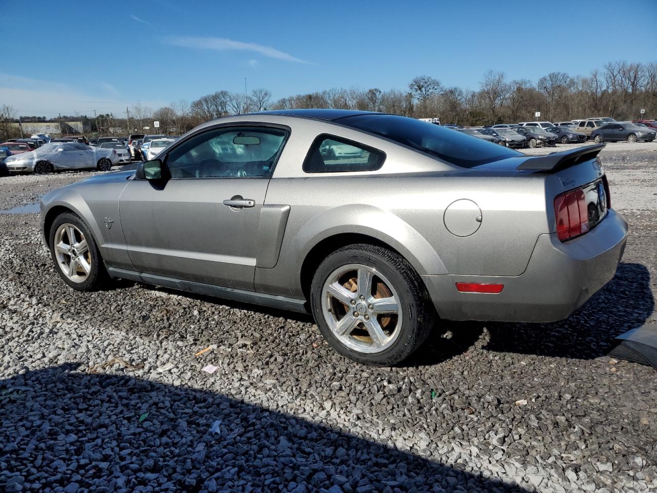 2009 Ford Mustang - Image 2