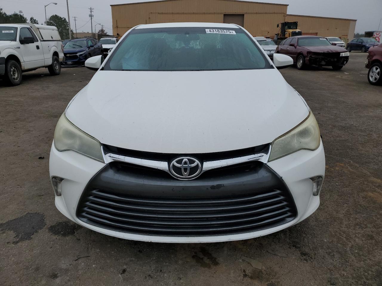 2015 Toyota Camry - Image 5