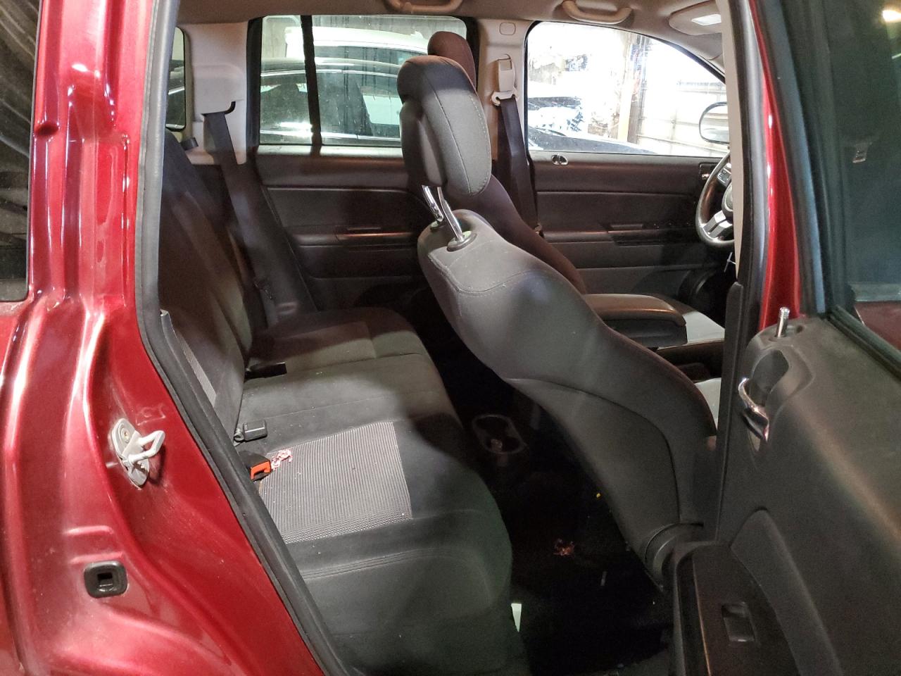 2011 Jeep Compass - Image 10